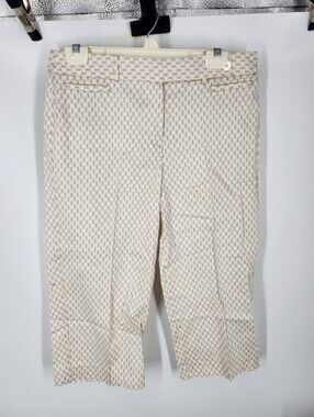 Van Heusen Women's Stretch Capris Pants Size 10 Beige White Geometric Pattern